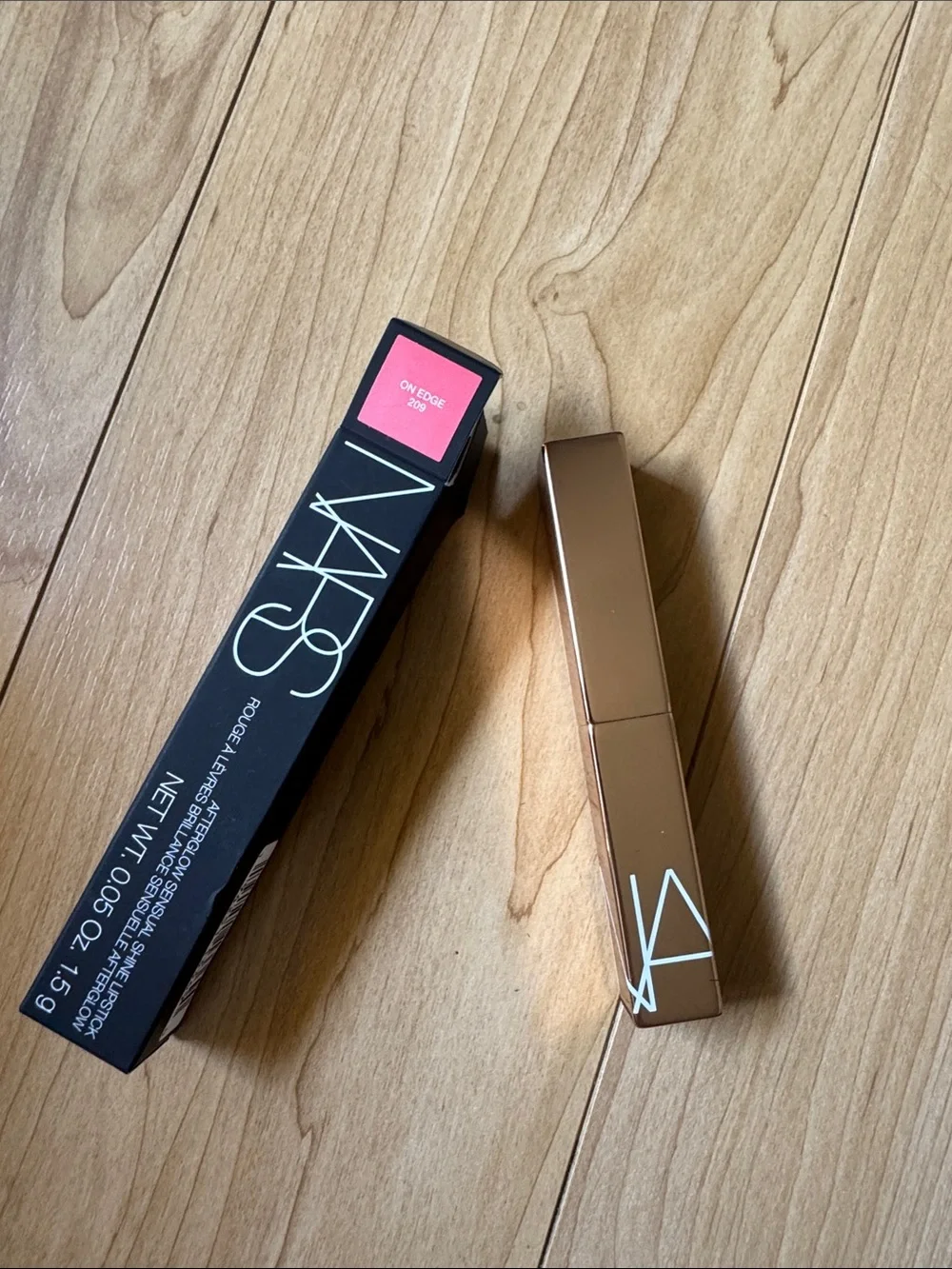 NARS Afterglow Sensual Shine Lipstick 209 on Edge